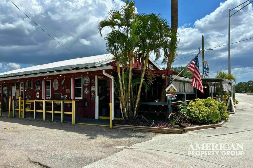 More Photos Of 987 S Packinghouse Rd, Sarasota Restaurant For Sale