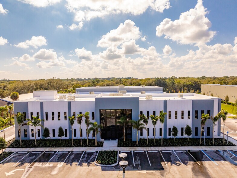 Primary Photo Of 3755 9th SW st, Vero Beach Office For Lease