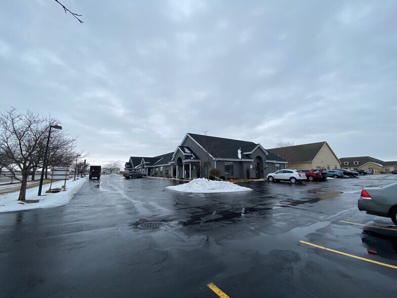 More Photos Of 885 Western Ave, Fond Du Lac Medical For Lease