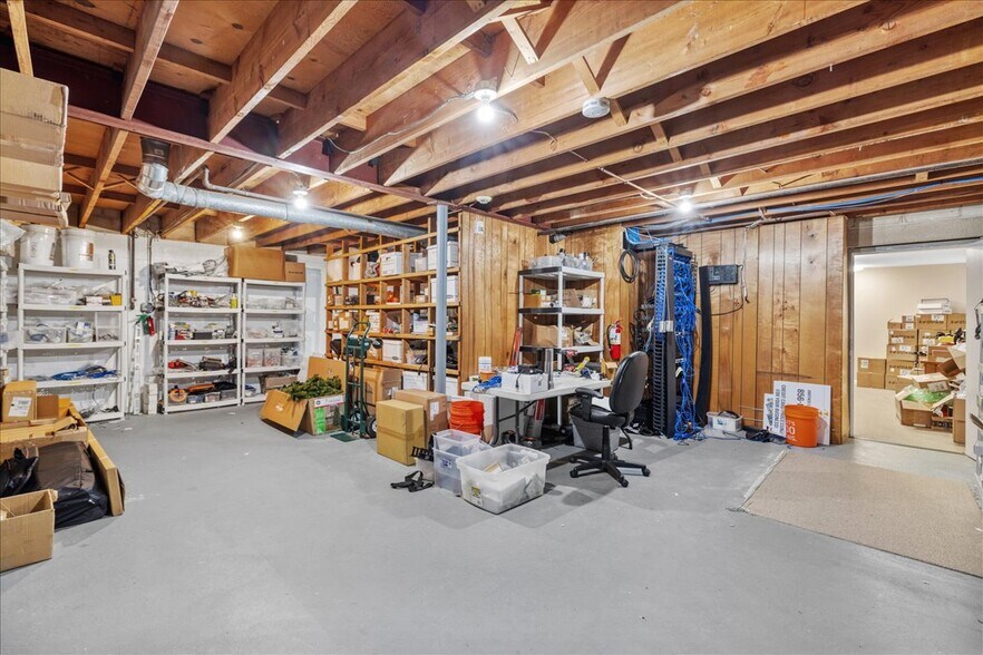 More Photos Of 411 N High St, Millville Medical For Sale