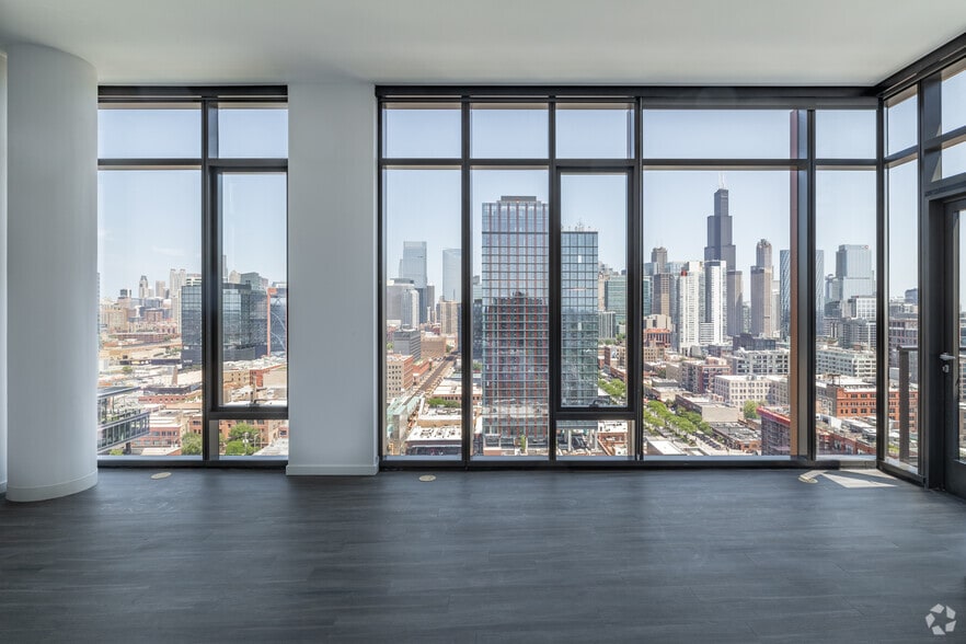 More Photos Of 161 N May St, Chicago Apartments For Lease