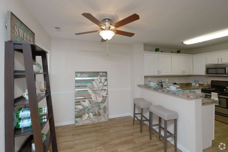More Photos Of 100 Elena St, Cranston Apartments For Sale