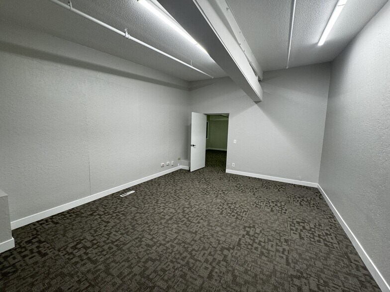 More Photos Of 401 3rd St, Rapid City General Retail For Lease