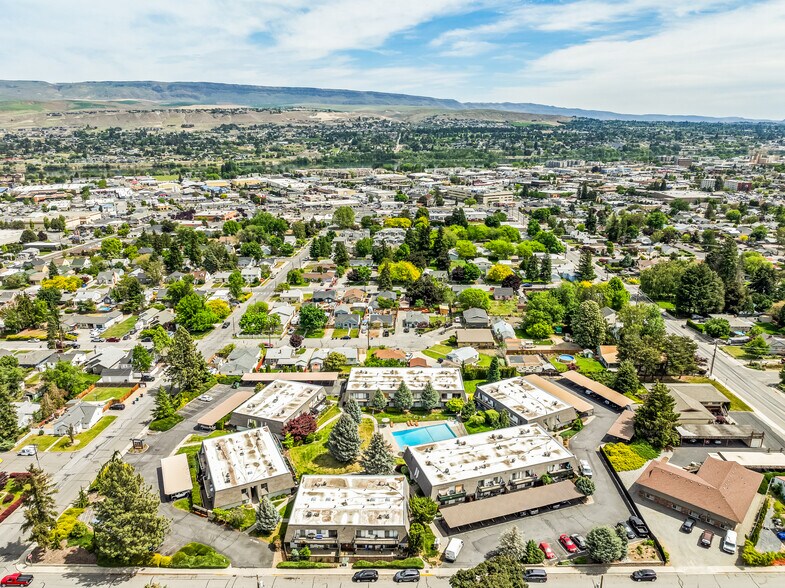 More Photos Of 1311 Westwood Ave, Wenatchee Apartments For Sale