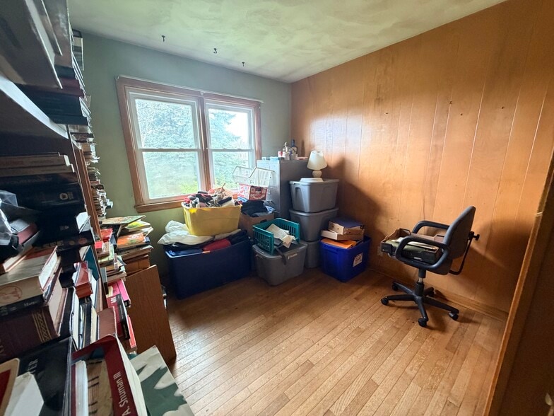 More Photos Of 2280 S Rock City Rd, Ridott Multifamily For Sale
