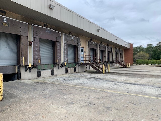 More Photos Of 458 Whitfield St, Fayetteville Manufacturing For Sale