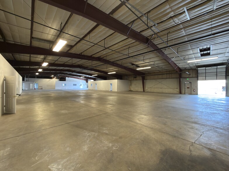 More Photos Of 3250 S Zuni St, Englewood Warehouse For Lease
