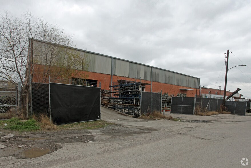 More Photos Of 359 Old Underwood Rd, La Porte Unknown For Lease