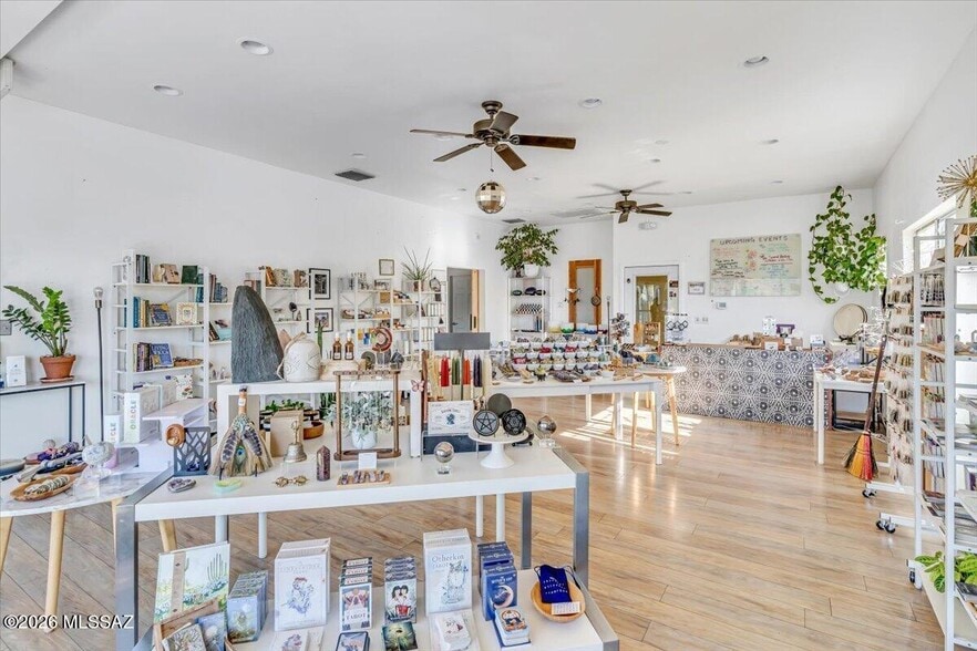More Photos Of 2561-2563 E Fort Lowell Rd, Tucson Freestanding For Sale