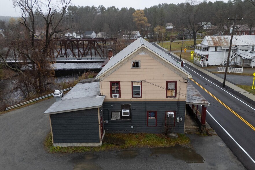 More Photos Of 222 River St, Warrensburg Restaurant For Sale