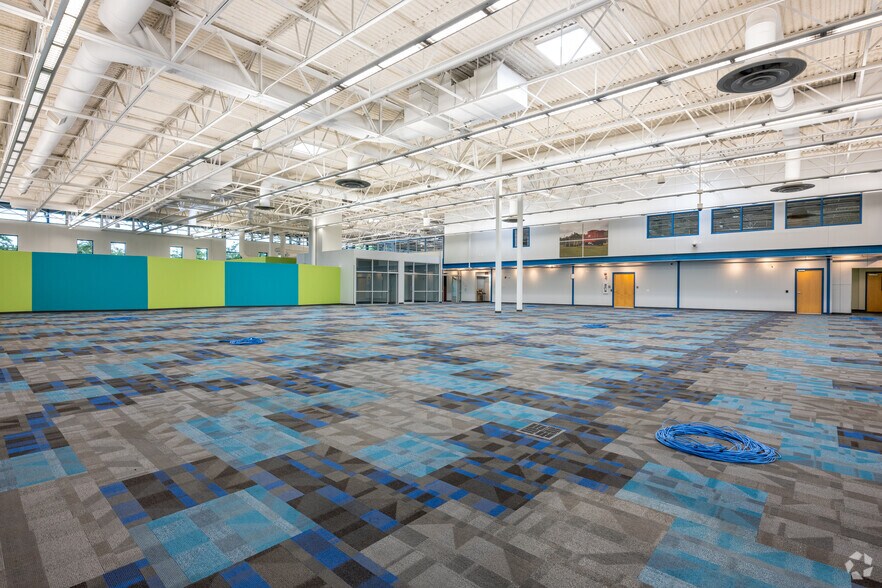 More Photos Of 119 Cane Creek Blvd, Danville Warehouse For Lease