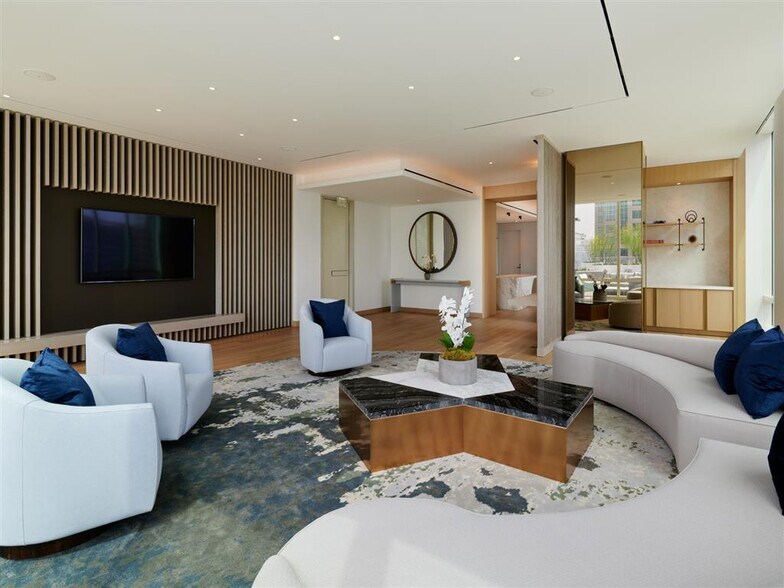 More Photos Of 1000 W 8th St, Los Angeles Apartments For Lease