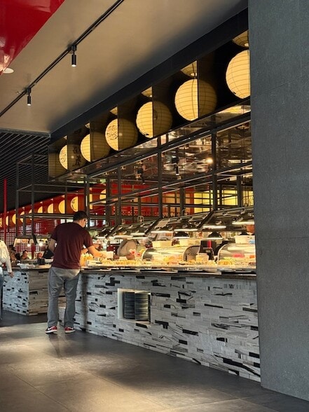 More Photos Of University Dr, Coral Springs Restaurant For Lease