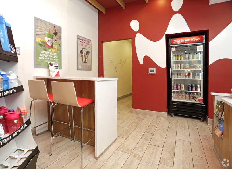 More Photos Of 1450 P St NW, Washington Storefront For Sale