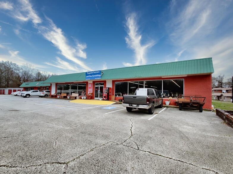 Primary Photo Of 20310 Main St E, Huntingdon Storefront For Sale
