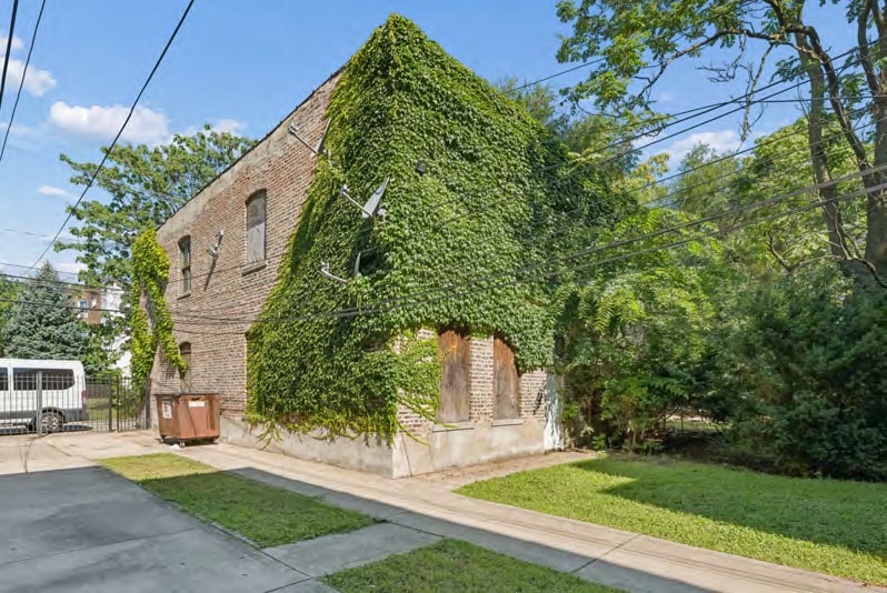 More Photos Of 5624 S King Dr, Chicago Apartments For Sale