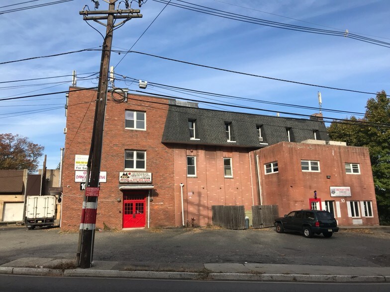 More Photos Of 10 Squirrelwood Rd, Woodland Park Warehouse For Lease