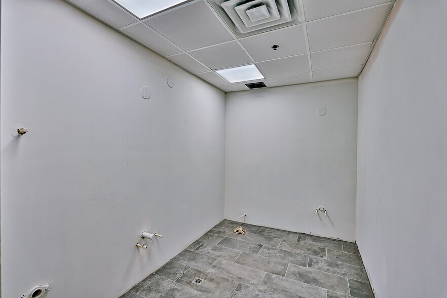More Photos Of 3780 NW 24th Blvd, Gainesville Multifamily For Sale