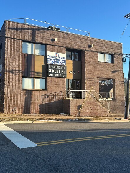 Primary Photo Of 433 Essex St, Hackensack Office For Lease