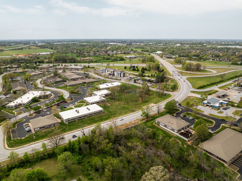 More Photos Of 1005 Beau Terre Dr, Bentonville Unknown For Lease