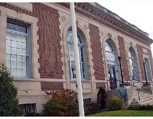 More Photos Of 27 Washington St, Biddeford Office For Lease