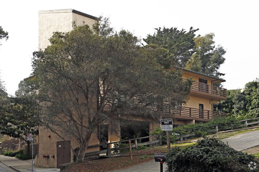More Photos Of 910 Major Sherman Ln, Monterey Medical For Lease