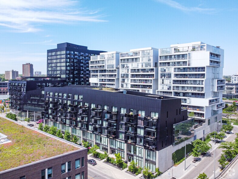 Primary Photo Of 51 Trolley Cres, Toronto Apartments For Sale