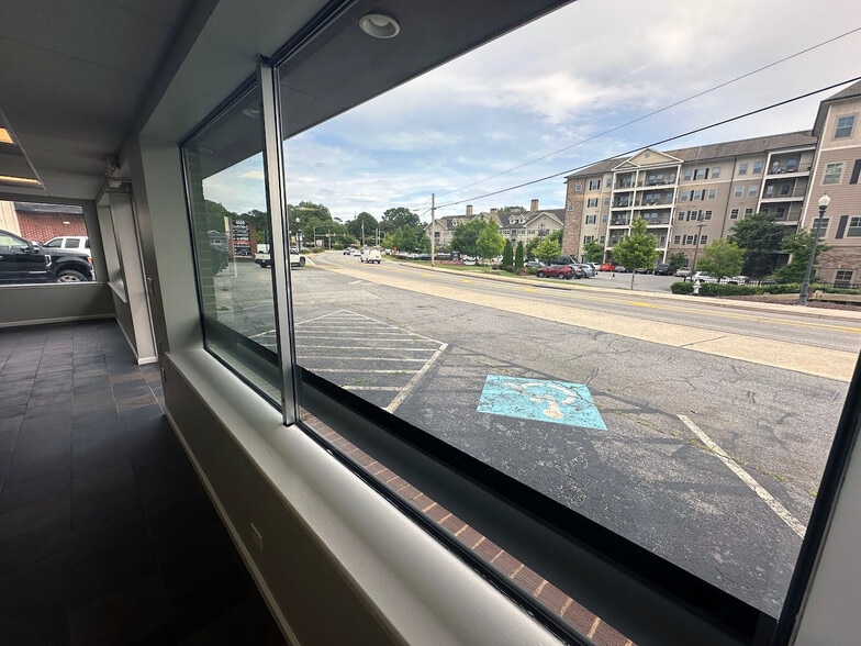 More Photos Of 4510 S Main St, Acworth Freestanding For Lease