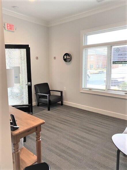 More Photos Of 1764 Heritage Center Dr, Wake Forest Office For Lease