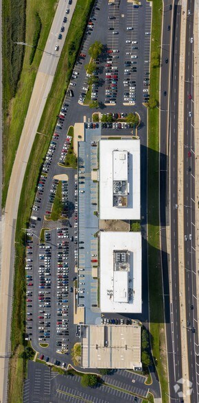 More Photos Of 377 E Butterfield Rd, Lombard Office For Lease