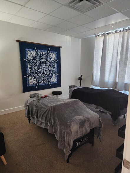 More Photos Of 1446 W Ustick Rd, Meridian Medical For Sale