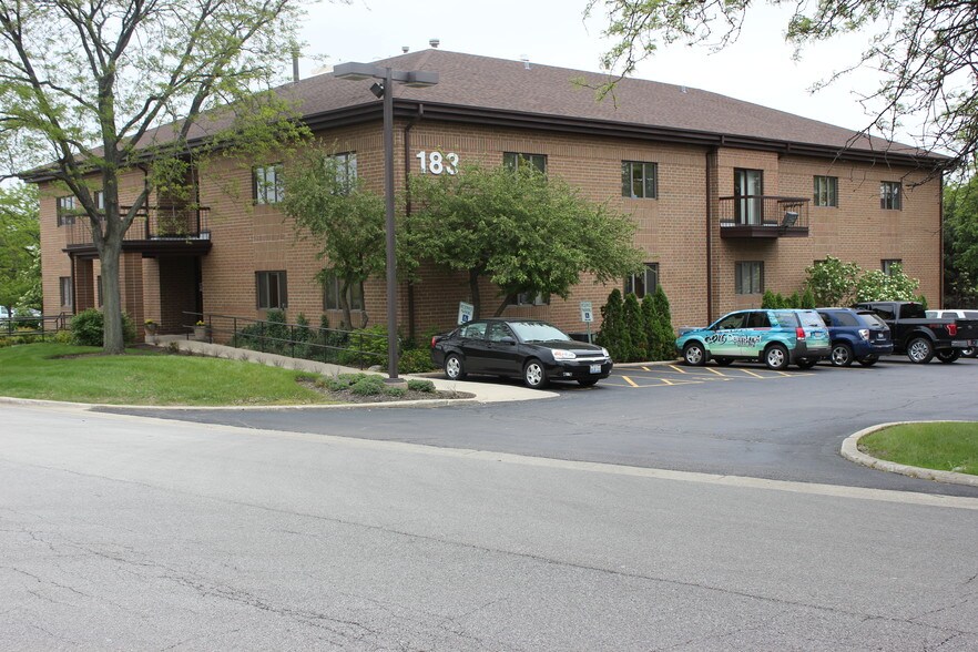 Primary Photo Of 183 S Bloomingdale Rd, Bloomingdale Medical For Lease