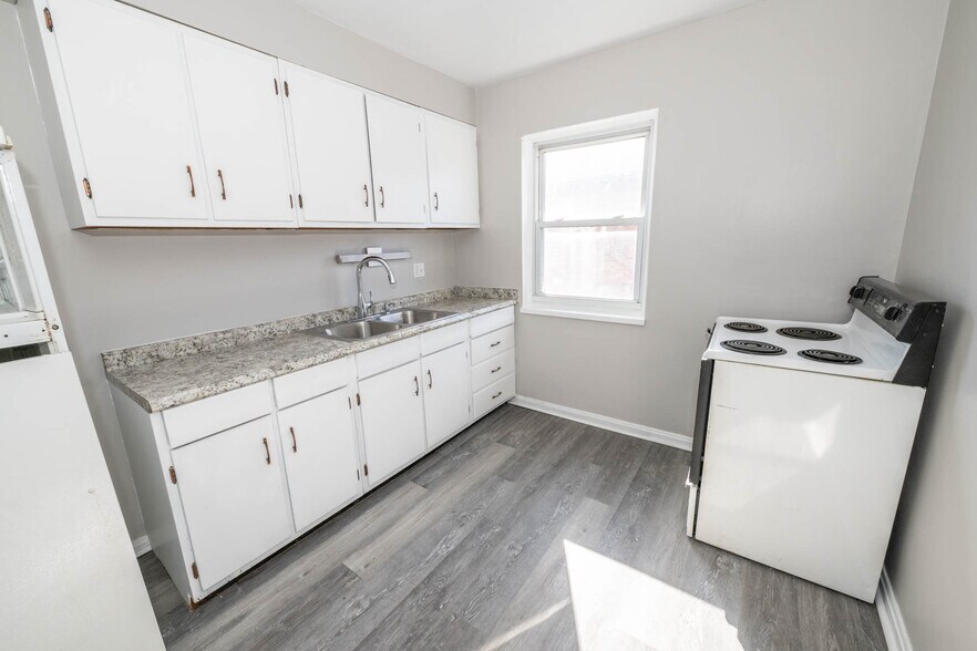 More Photos Of 2808 San Rae Dr, Dayton Multifamily For Sale