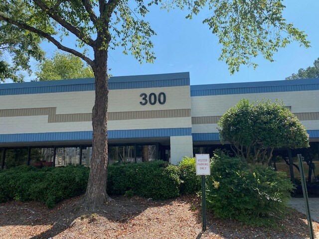 More Photos Of 1800 Phoenix Blvd, Atlanta Unknown For Lease