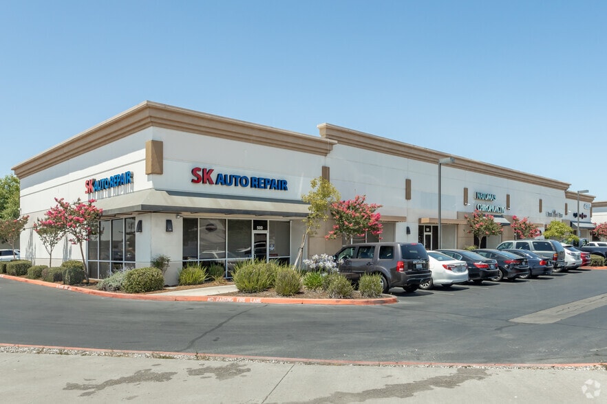 Primary Photo Of 4381 Gateway Park Blvd, Sacramento Freestanding For Lease