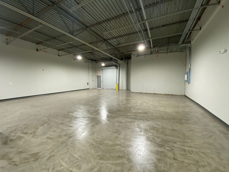 More Photos Of 3100 Breckinridge Blvd, Duluth Unknown For Lease