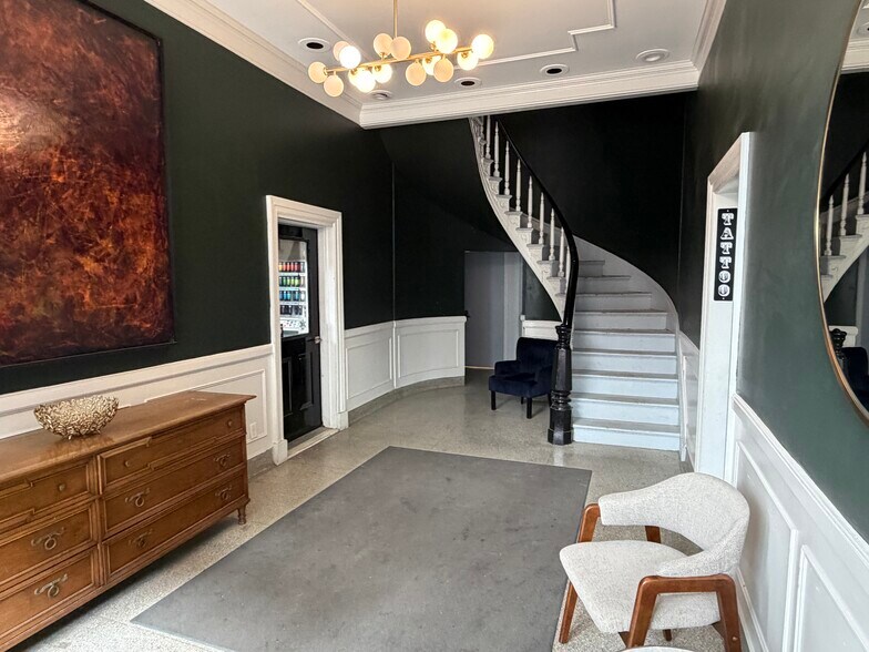 More Photos Of 101 State St, Schenectady Office For Lease