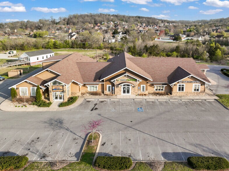 More Photos Of 1335-1347 Rock Springs Rd, Smyrna Office For Sale