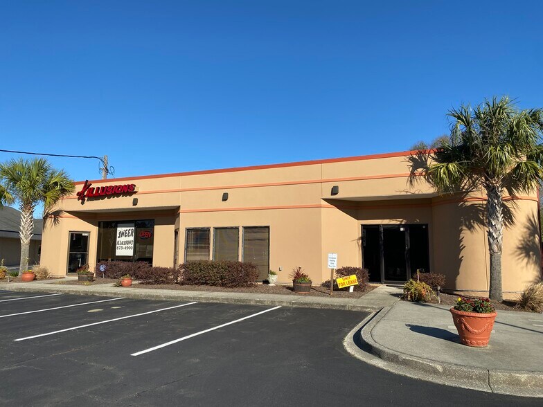 Primary Photo Of 1915 Old Trolley Rd, Summerville General Retail For Lease
