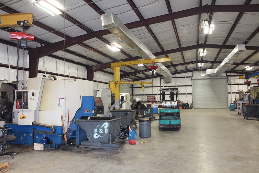 More Photos Of 15112 Welcome Ln, Houston Warehouse For Sale