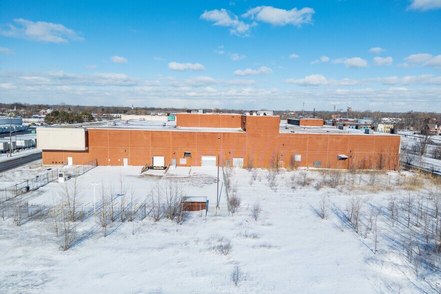 More Photos Of 2800 Scotten St, Detroit Manufacturing For Sale