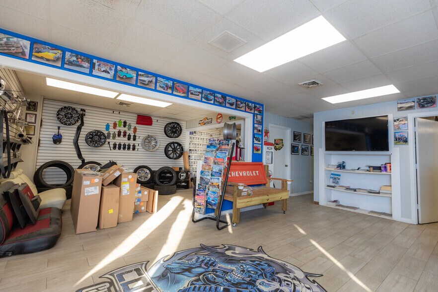 More Photos Of 1224 Dean Forest Rd, Savannah Warehouse For Lease