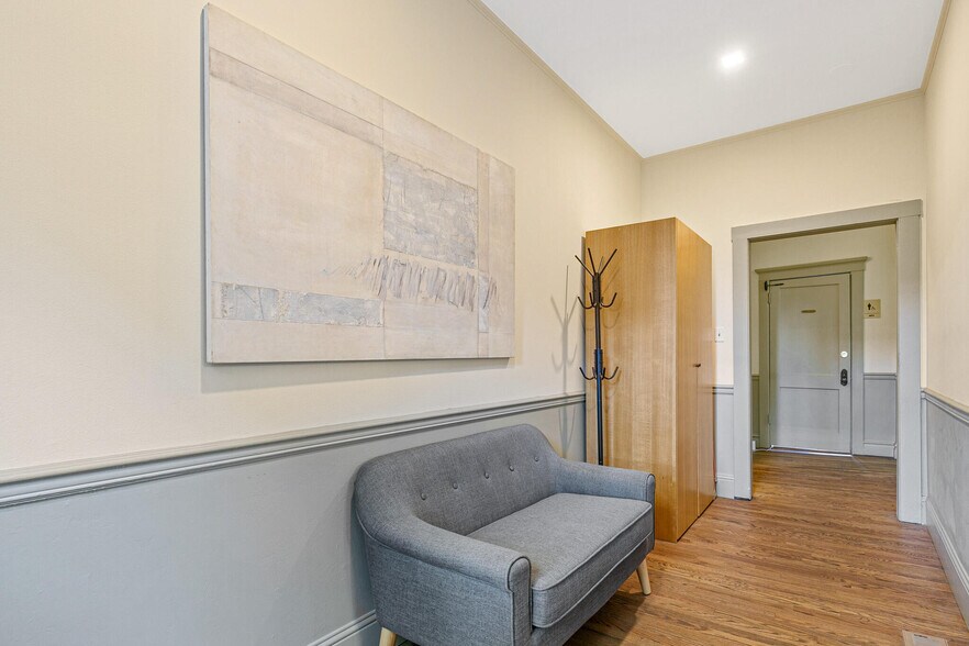 More Photos Of 1557 Ogden St, Denver Office Residential For Sale