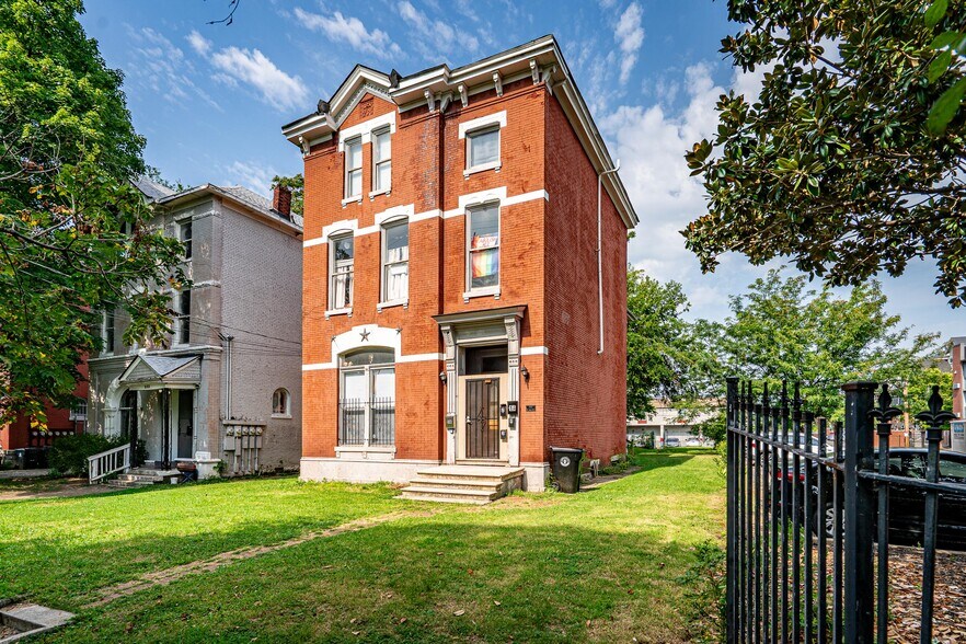 More Photos Of , Louisville Multifamily For Sale