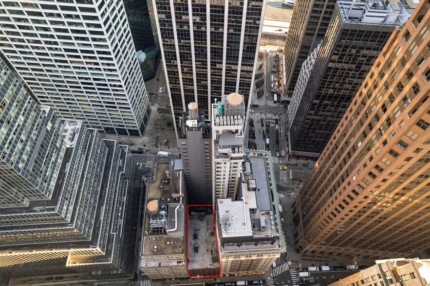 More Photos Of 160 Pearl St, New York Land For Sale