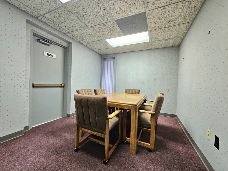 More Photos Of 3201 Highfield Dr, Bethlehem Medical For Sale