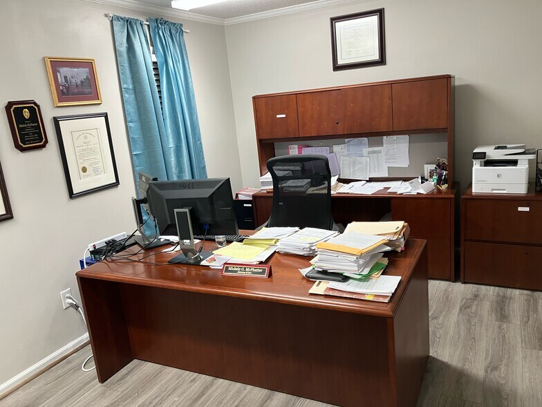 More Photos Of 2922 Audrey Dr, Gastonia Office For Lease