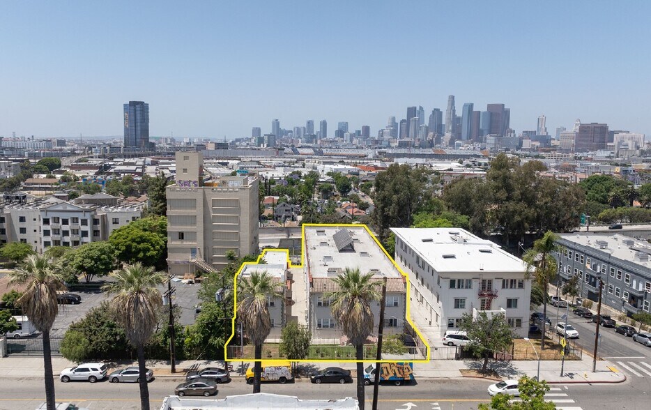Primary Photo Of 307 S Boyle Ave, Los Angeles Apartments For Sale