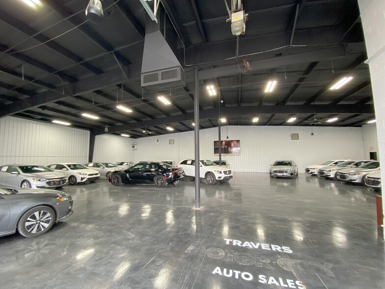 More Photos Of , Saint Louis Industrial For Sale