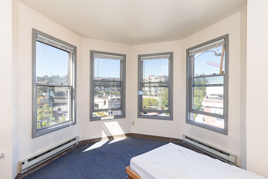 More Photos Of 3803 S Edmunds St, Seattle Apartments For Lease